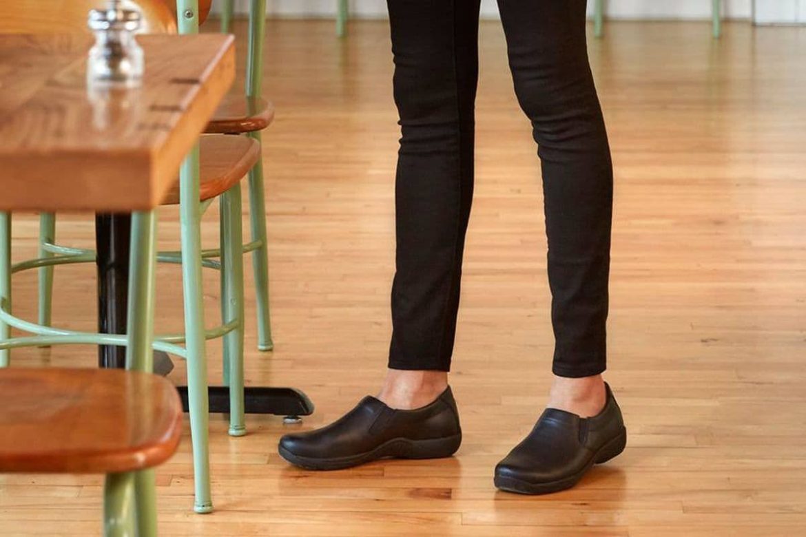 comfy women’s leather shoes to stand in all day