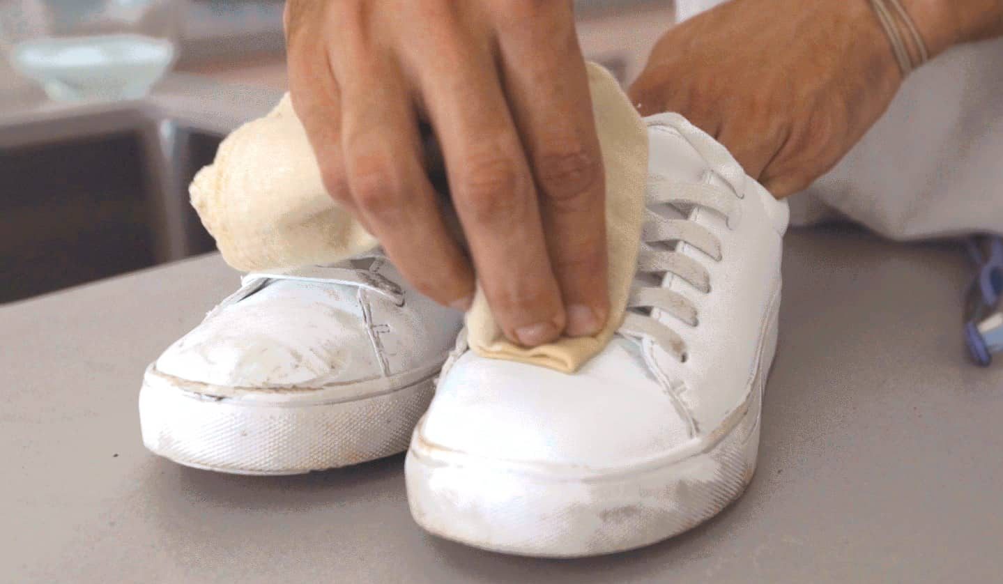  How To Clean White Leather Shoes with Bleach 