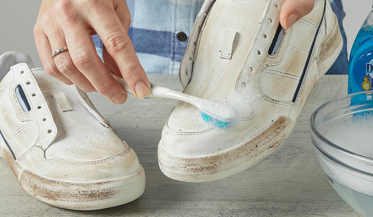  How To Clean White Leather Shoes with Bleach 