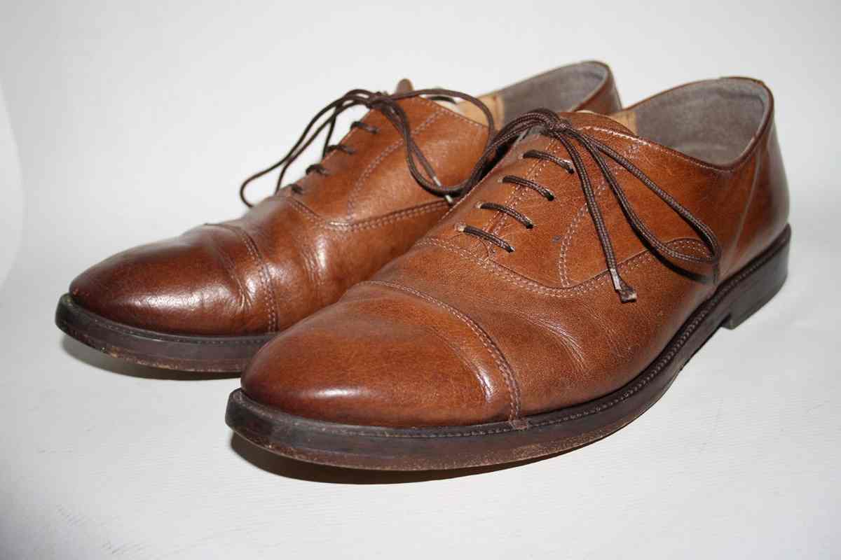  Casual Men’s Leather Shoes | Buy at a Cheap Price 