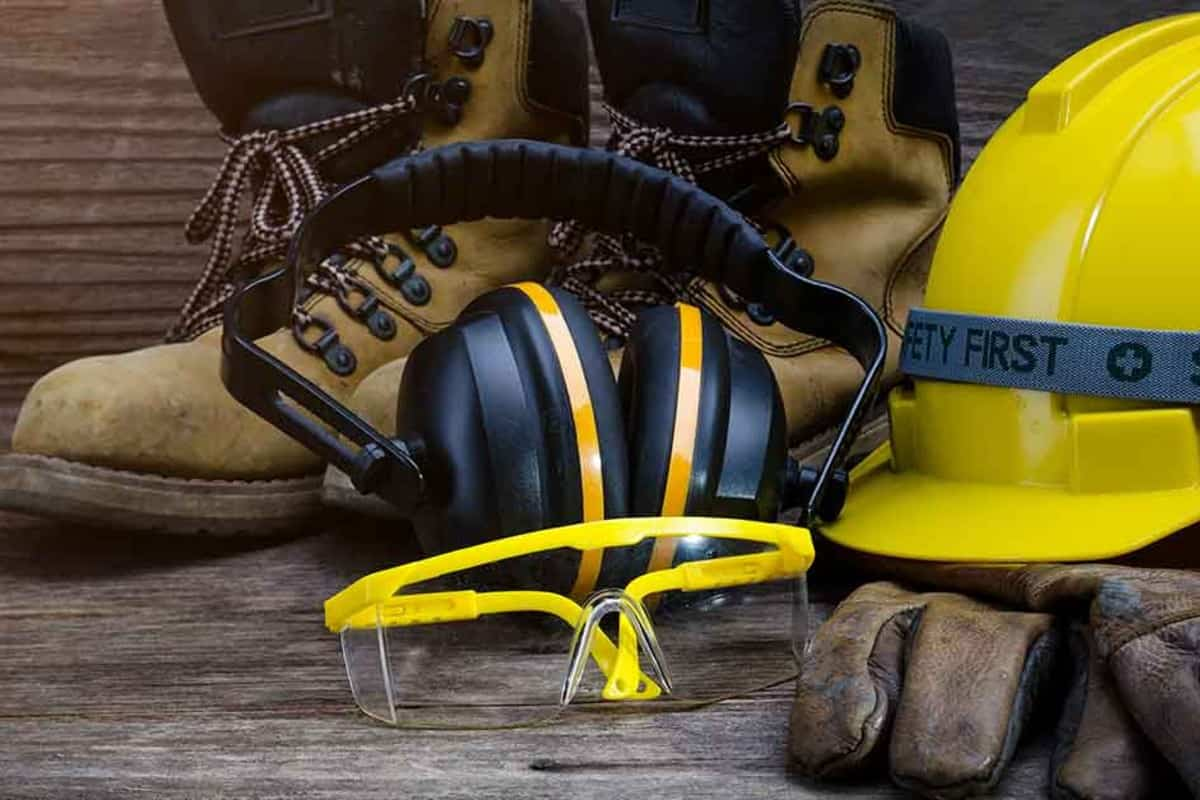  The Price of Construction Work Safety Shoes For Protection Of Feet 