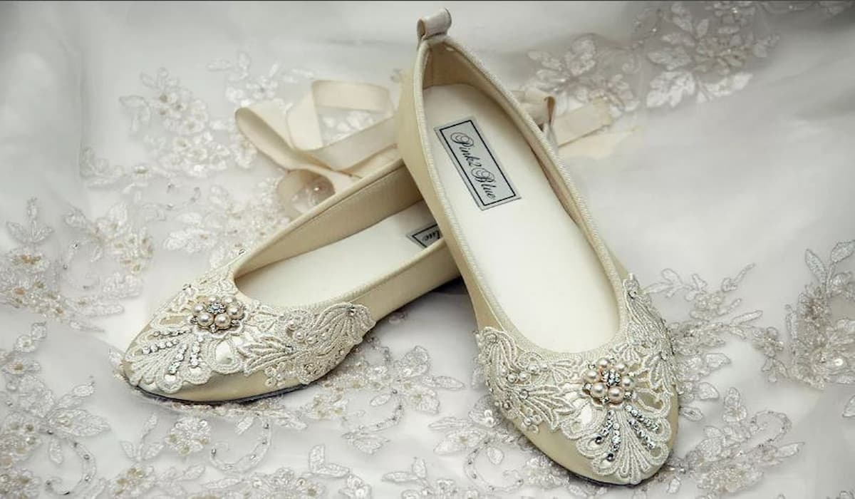  are Wedding shoes for bride comfortable and luxury 