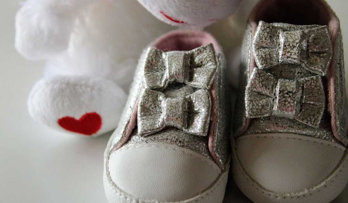  Leather baby shoes Purchase Price + Photo 