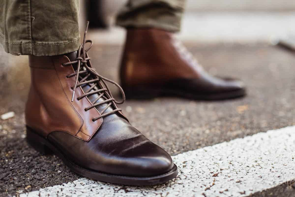  Best leather Shoes for men and women| great price 