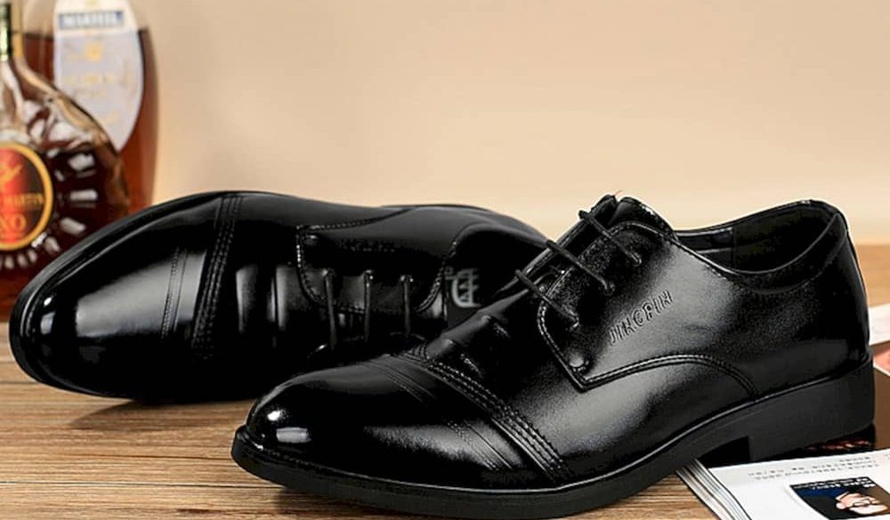  black leather shoes for men's business 