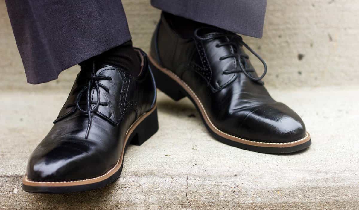  black leather shoes for men's business 