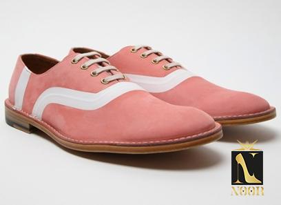 The price of bulk purchase of pink shoes men is cheap and reasonable